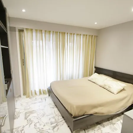 Bed and breakfast Le France Centre 5*